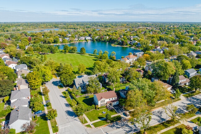 Lake Terramere sits at the center of the Terramere neighborhood, serving as a picturesque community hub.