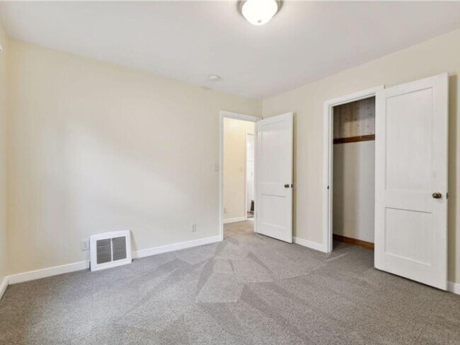 5055 Emerson Ave N, Minneapolis, MN 55430 - photo 6