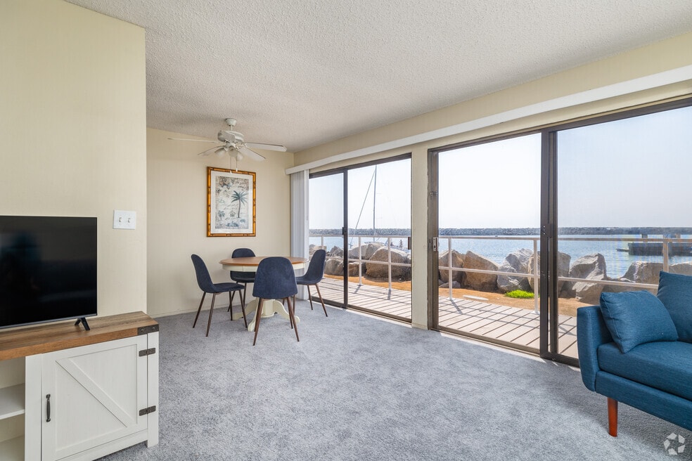 270 Portofino Way, Redondo Beach, CA 90277 - photo 1