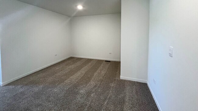 2237 Riesling Rd, Oswego, IL 60543 - photo 7