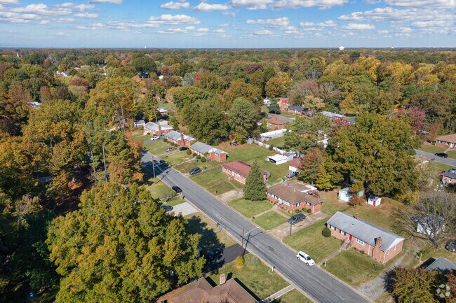 Cottrell Farms is a neighborhood a few miles south of the James River.
