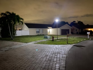 19336 Carolina Cir, Boca Raton, FL 33434