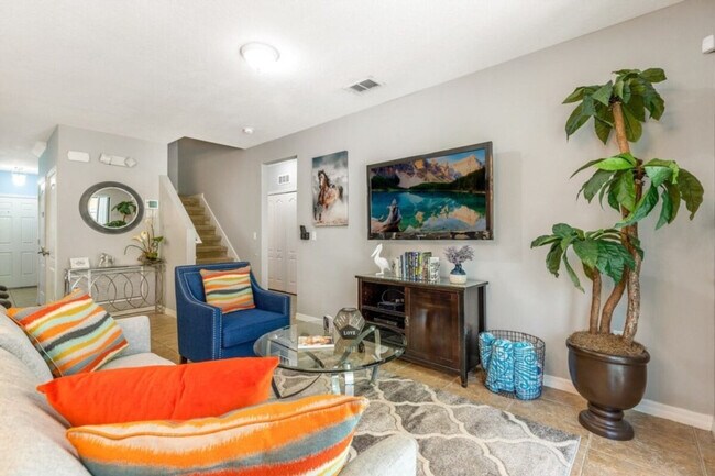 1157 Cypress Pointe Blvd unit ID1287622P, Davenport, FL 33896 - photo 2