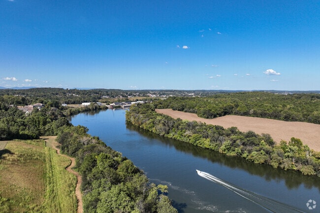 It's not hard to see why Lenoir City has been named the Lake Capital of the South.