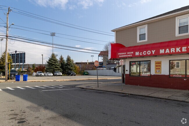 Quality Hill locals love to grab a delicious sandwich at McCoy Market for lunch.