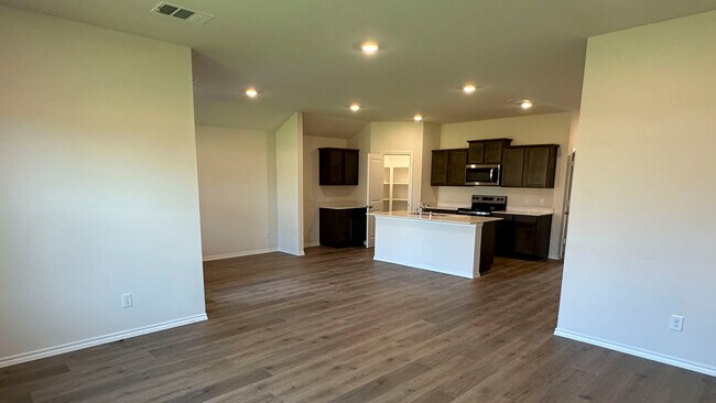 2150 Thornton Dr, Crandall, TX 75114 - photo 6