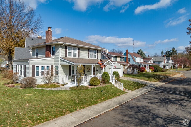 There is a wide variety of home styles in West Park.