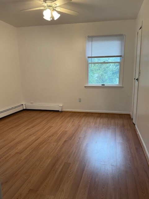 Bedroom main area