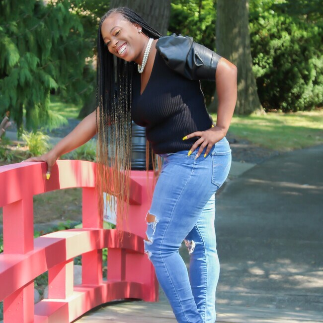 Alnisha Jackson-Dillard