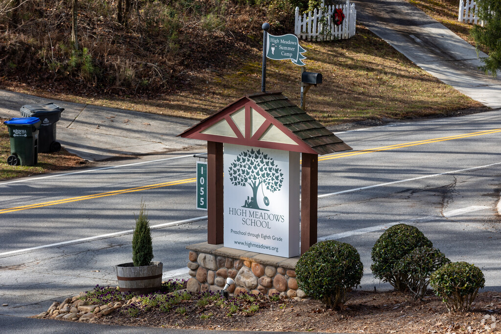 High Meadows School is a Private Pre-K, Elementary, Middle School.