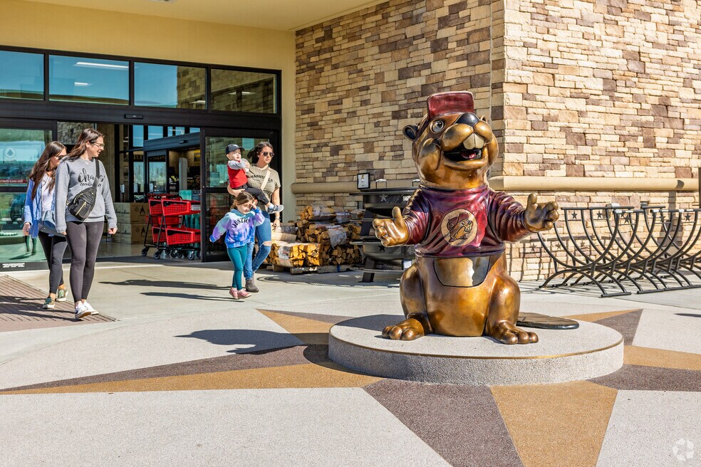 Marshfield_1029465_CF_091025_FINAL