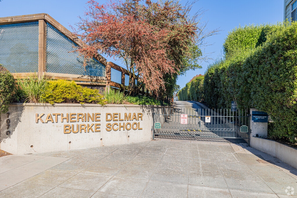 Katherine Delmar Burke School is an independent K-8 School for Girls.