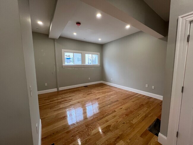 69 Pearl St unit 1, Somerville, MA 02145 - photo 7