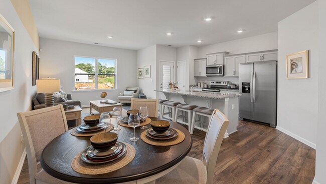 7 Pleasant Woods Trail, Greenville, SC 29605 - photo 5