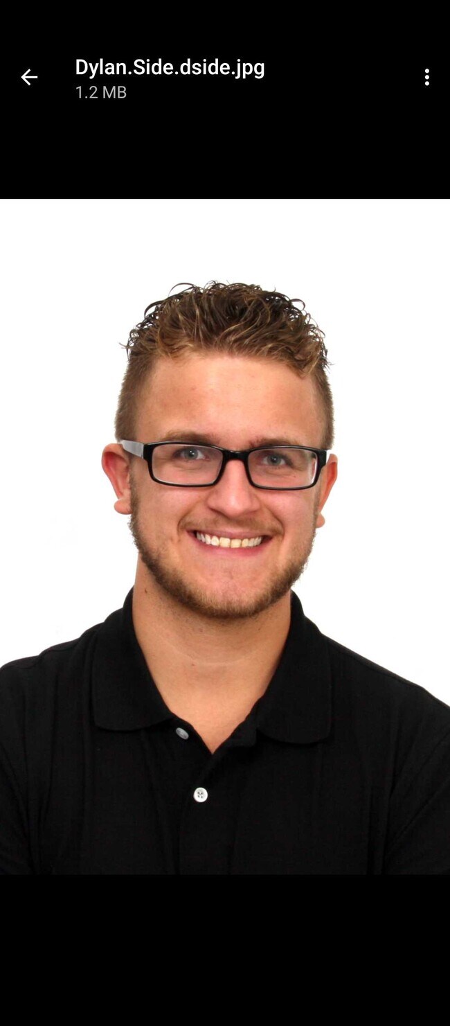 Agent Photo