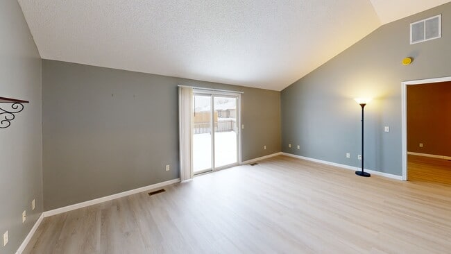 8620 Shearwater Pass, Fort Wayne, IN 46825 - photo 3