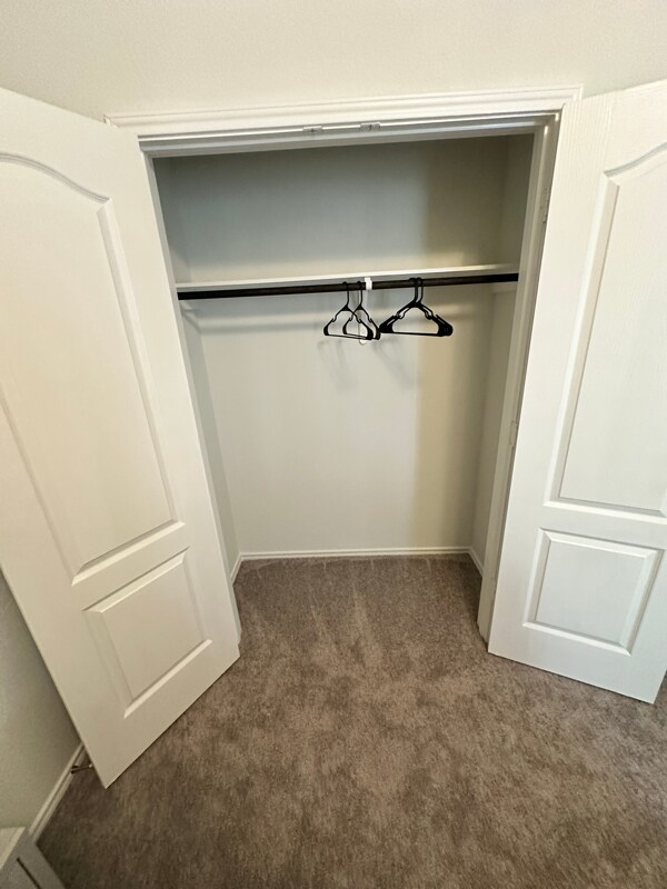 1 Bollardpoint Ln, Houston, TX 77053 - photo 3