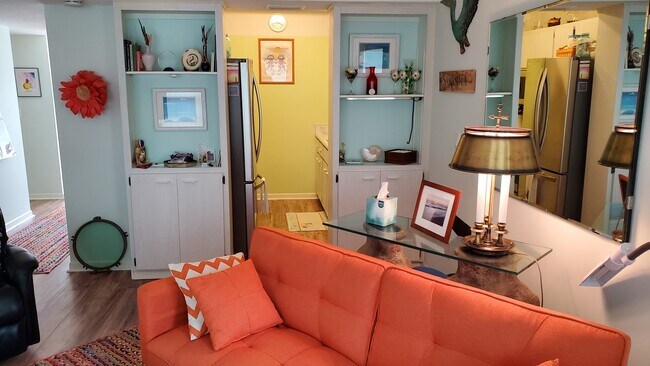 3802 Gulf of Mexico Dr unit 204, Longboat Key, FL 34228 - photo 2