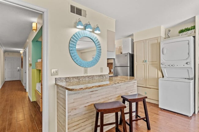 The Summit Beach Resort Condominium unit FL7-ID1354999P, Panama City Beach, FL 32408 - photo 7