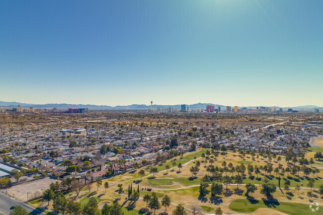 Overview of Twin Lakes Las Vegas Real Estate.