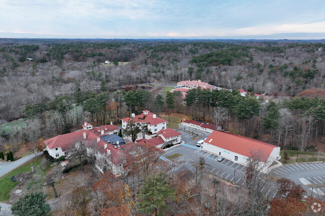 Landmark Elementary & Middle School in Manchester-by-the-sea