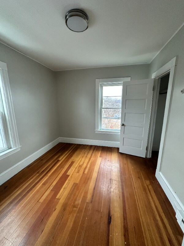 84 Exeter Ave unit 2, Manchester, NH 03103 - photo 5