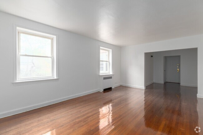 Colonial Gardens Trenton Proud LLC, Trenton, NJ 08618 - photo 6