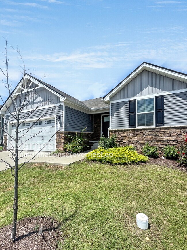 2660 Thornton Grove Blvd, Nashville, TN 37207