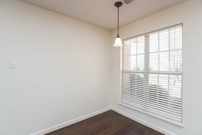 1820 Mary Payton Cove, Southaven, MS 38671 - photo 4