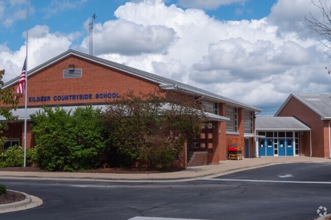 Welcome to Kildeer Countryside Elementary School in Downtown Long Grove.