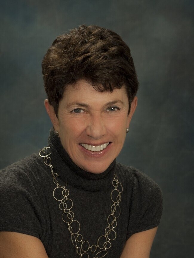 Maxine Goldberg