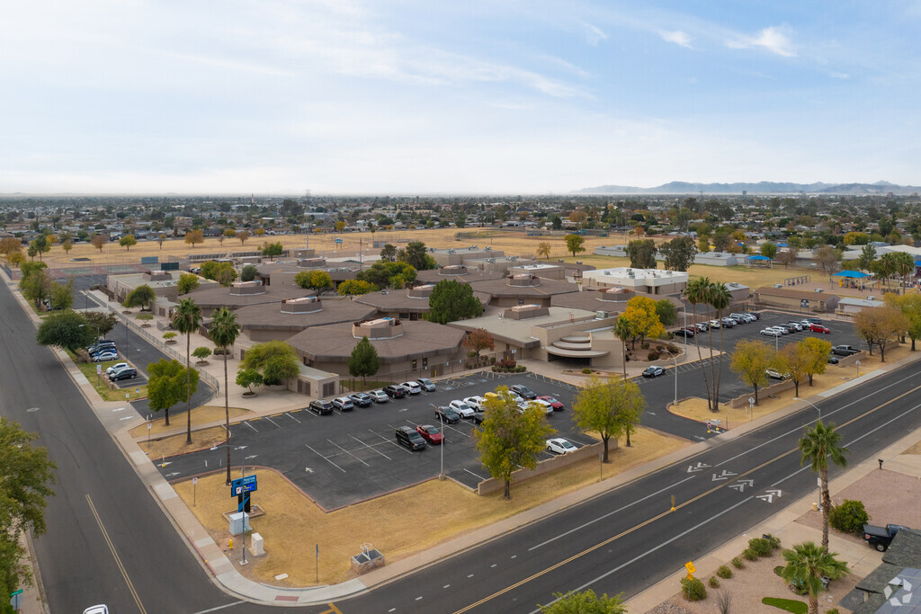 Poston Junior High School, Mesa AZ Rankings & Reviews - Homes.com