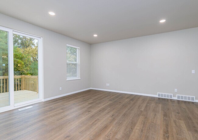 1824 August Moon Dr, Madison, WI 53718 - photo 4