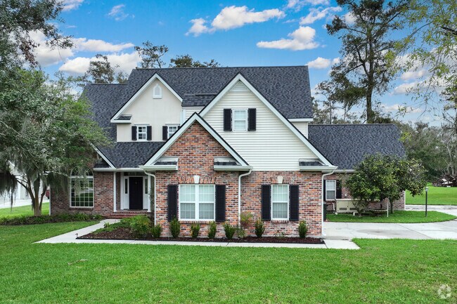 Acadian influence homes are throughout the Ouiski Bayou Estates.
