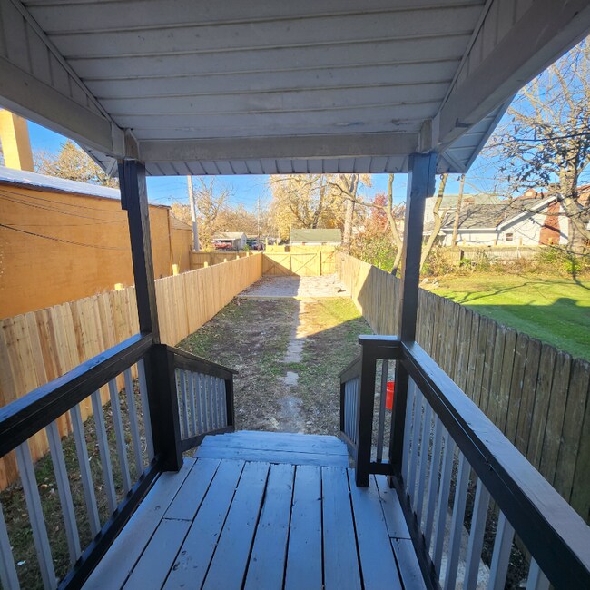 1336-1338-1338 Sullivant Ave unit 1336, Columbus, OH 43223 - photo 5