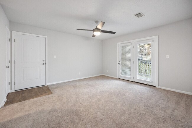 The Bellevue 1 bed/1bath