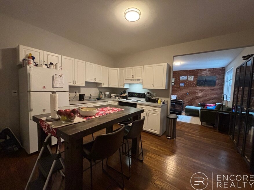 9 Stearns Rd unit 15-4, West Roxbury, MA 02132 - photo 1