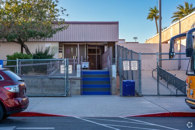 Jim Bridger Middle School Photo 3