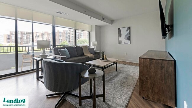 1550 Clarendon Blvd unit 304, Arlington, VA 22209 - photo 7