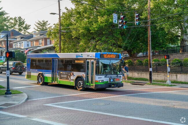 The Roanoke Valley Metro runs through Norwich.