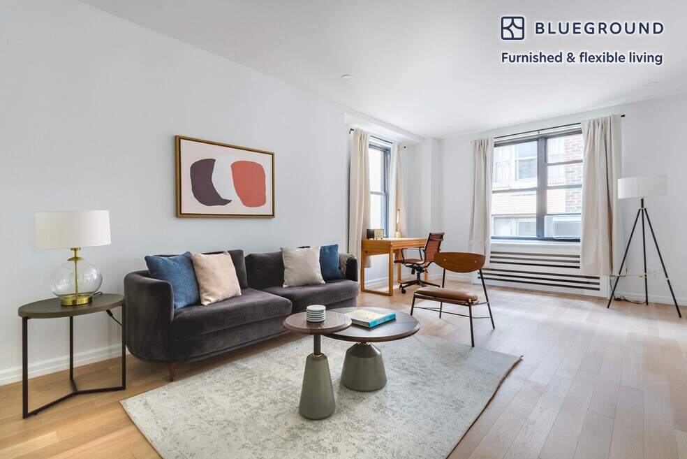 160 E 48th St unit FL13-ID1479, New York, NY 10017 - photo 1