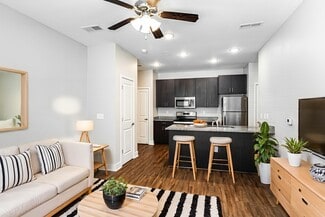 5601 NE 80th Terrace, Kansas City, MO 64119