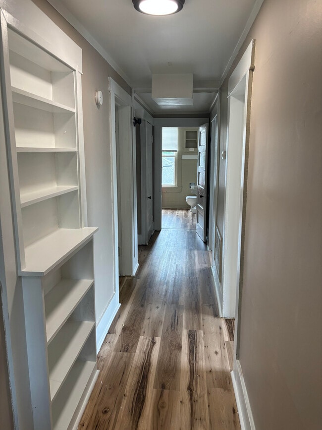 2107 Edith St Unit B, Murphysboro, IL 62966