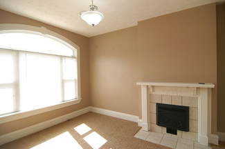 2626 Dewey Ave, Omaha, NE 68105