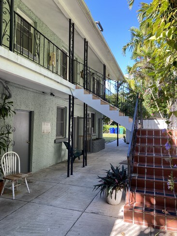 1624 SW 10th St unit 2, Miami, FL 33135 - photo 7