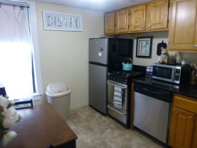 66 Pinckney St unit 238-2, Boston, MA 02114 - photo 3