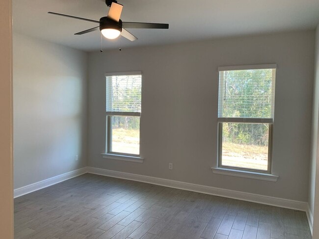 18045 Aden Dr, Robertsdale, AL 36567 - photo 3