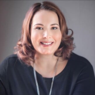Julie Acosta