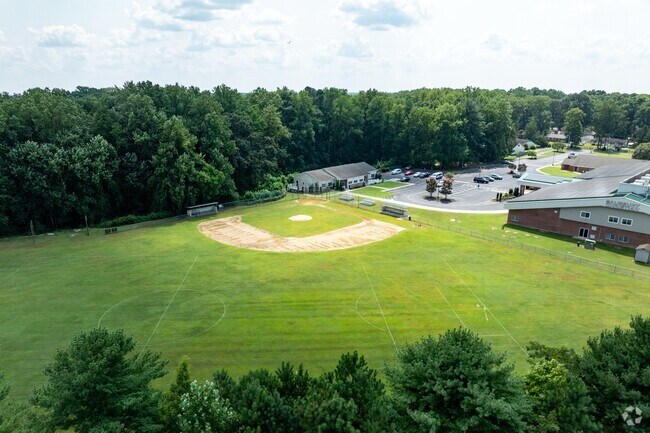 Salisbury Christian School serves the community of Salisbury.