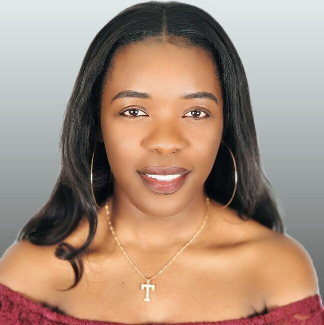 Tricia Thomas